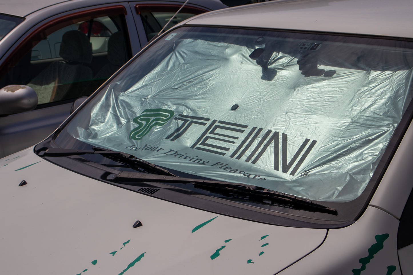 TEIN Car Windshield Sunshade Umbrella